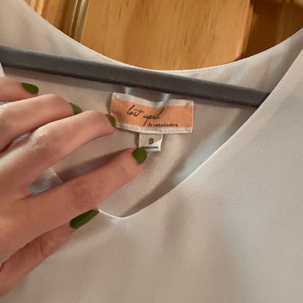 Naked Zebra white blouse size small - Picture 5 of 5